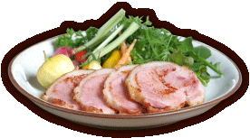 きたやつハム商品調理例【大皿に焼いたハム、ベーコンとフレッシュな野菜の盛り合せ】